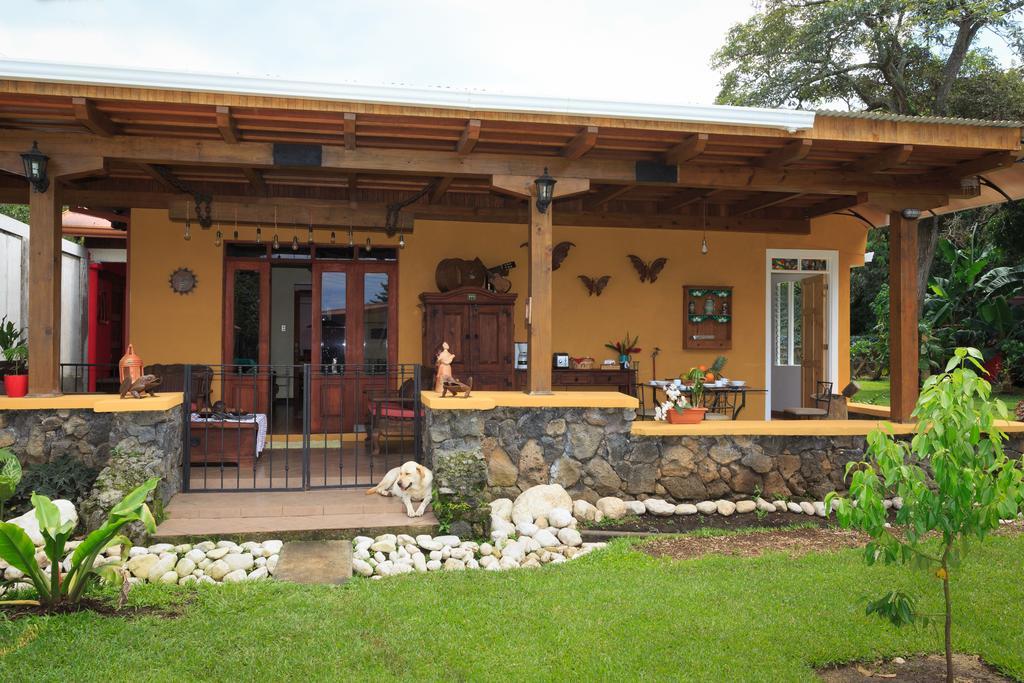 Airport Rio Segundo Studio Bed and Breakfast Alajuela Exteriör bild