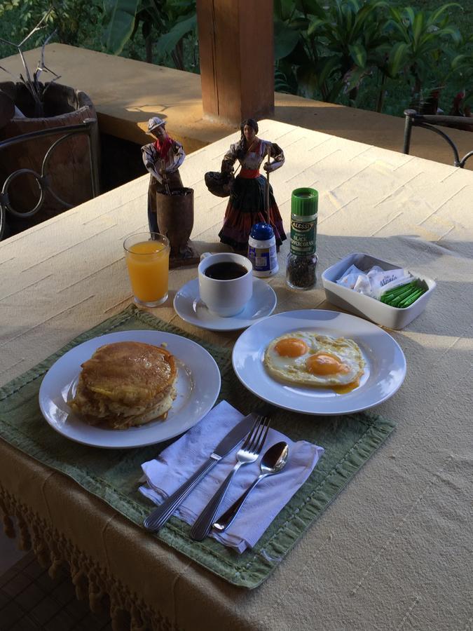 Airport Rio Segundo Studio Bed and Breakfast Alajuela Exteriör bild